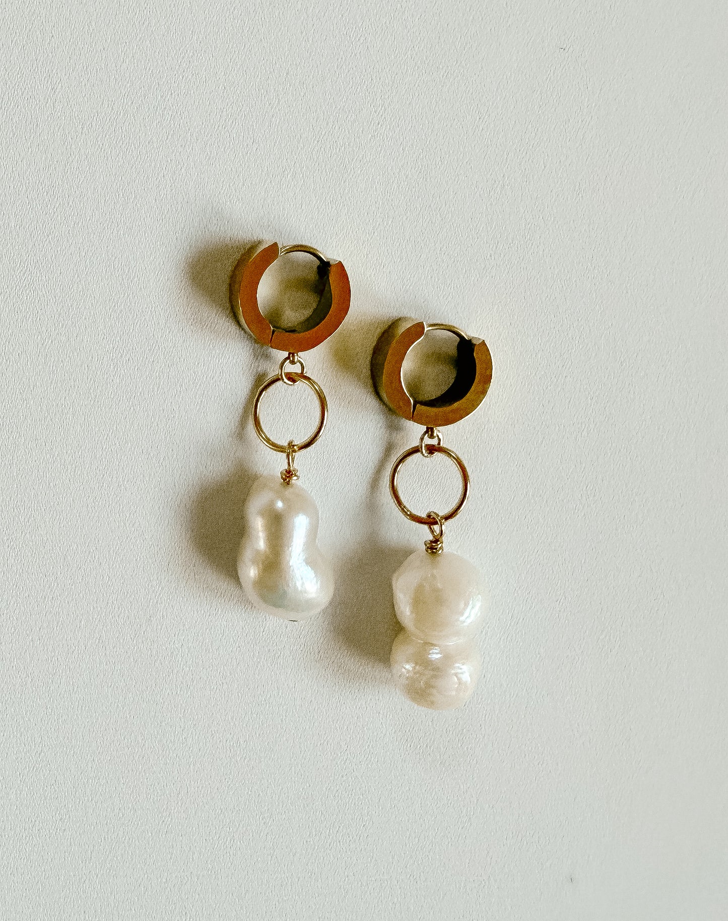 SCOOBIDOO LOVE EARRINGS