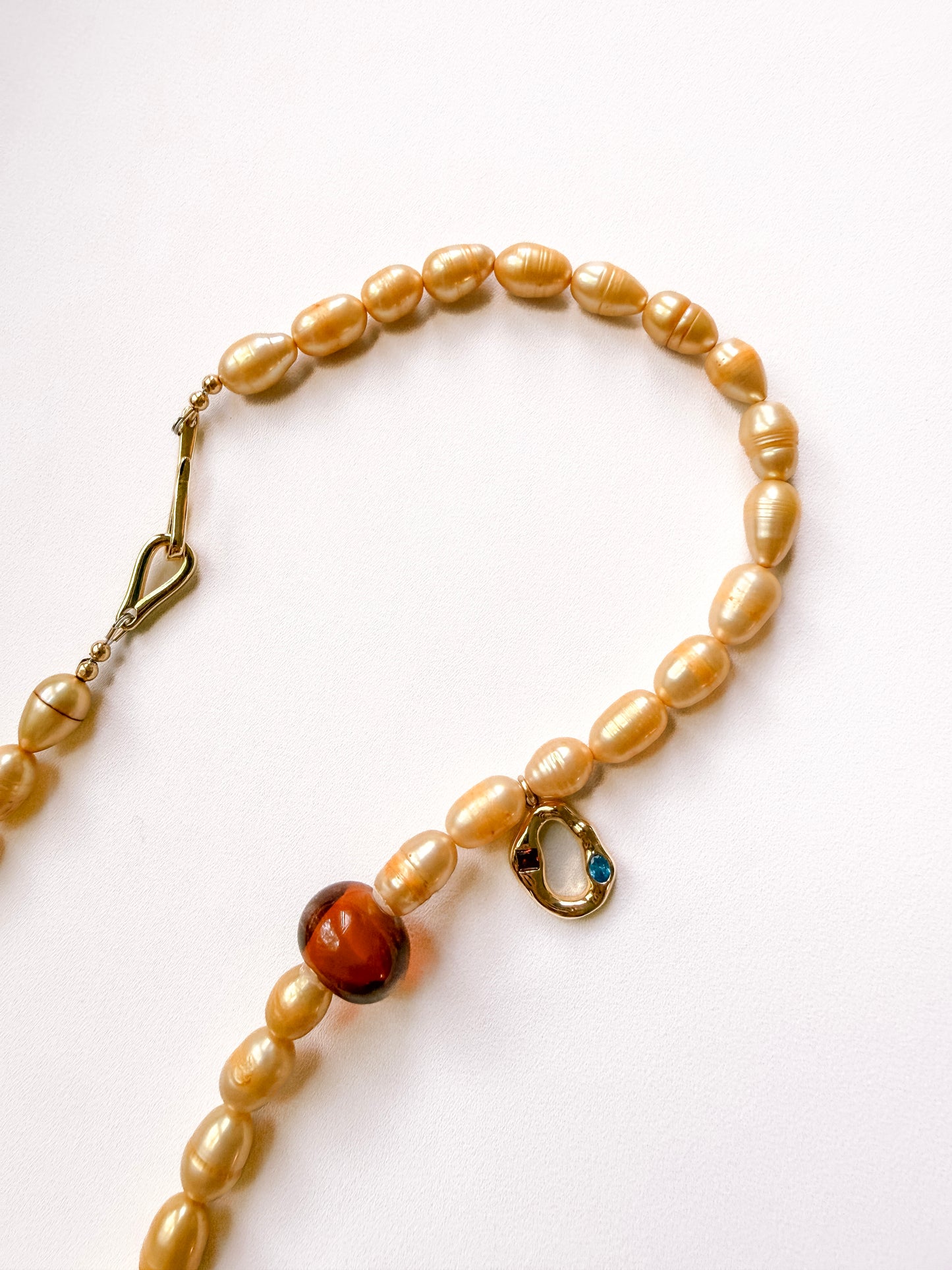 GOLDEN HOUR NECKLACE