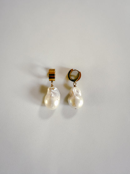 JUMBO CLUB SANCERRE EARRINGS