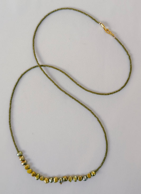 MOSS GLOSS NECKLACE