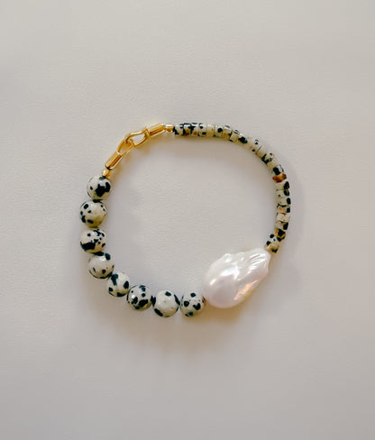 THIS ONE TIME I ALMOST GOT A DALMATIAN BRACELET