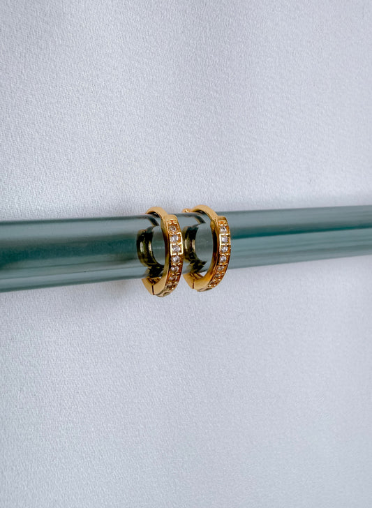 THE REVERSIBLE PILATES HOOP