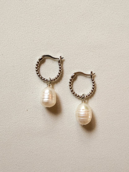 THE FRANCES PILATES EARRING