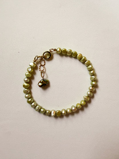 SALTY PISTACHIOS ANKLET