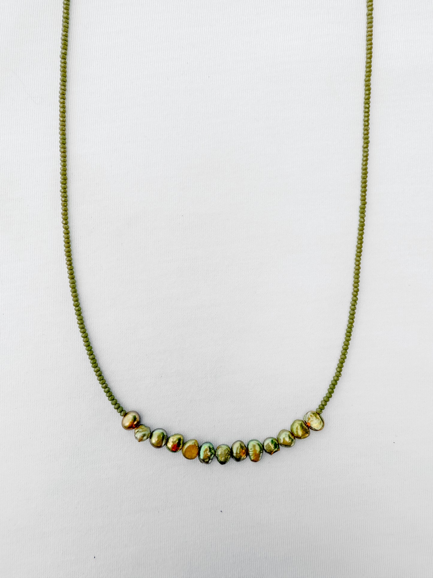 MOSS GLOSS NECKLACE
