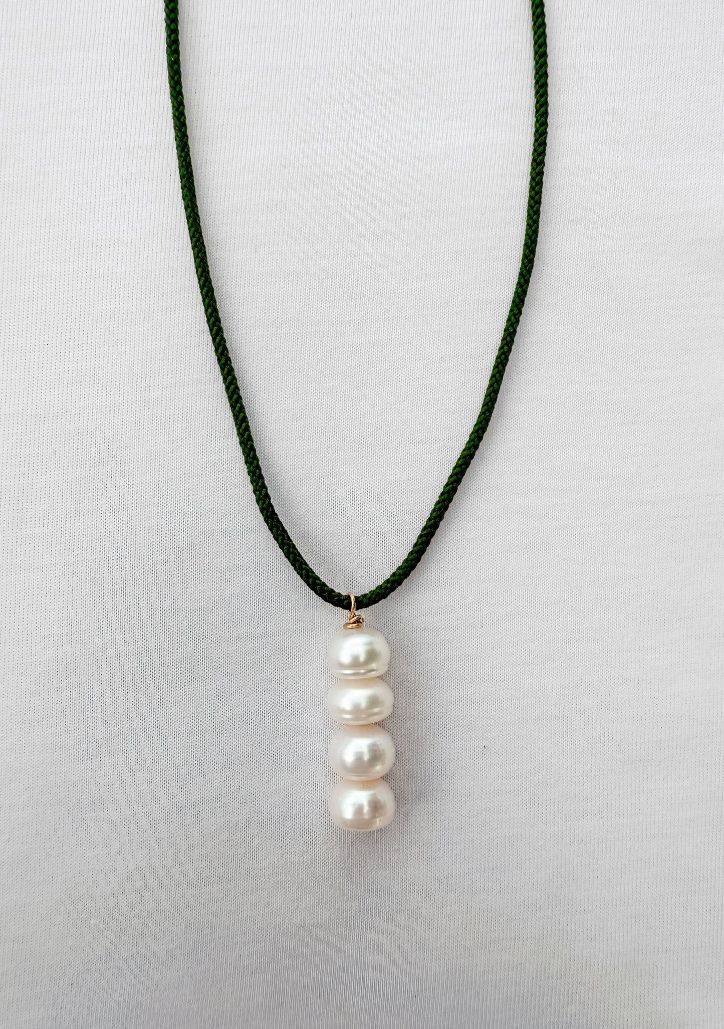 THE COLUMN NECKLACE - VERDANT